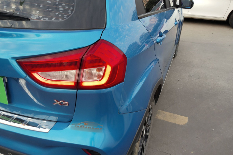 Vision X3 2018 #8 Vision X3 2018 car image #8