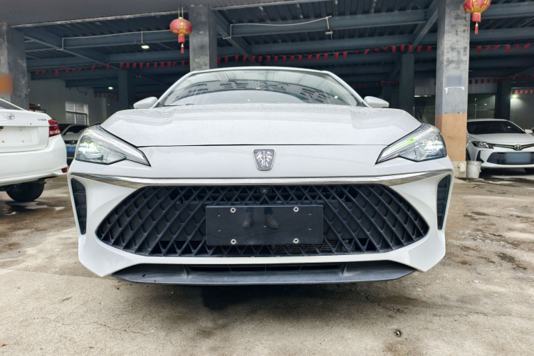 Roewe i5 2023 car image #8