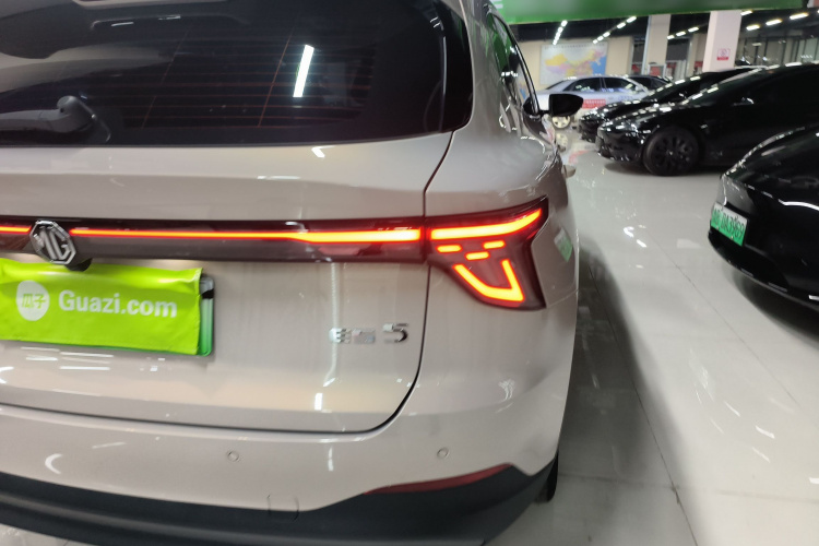 MG ES5 2024 #8 MG ES5 2024 car image #8