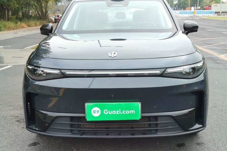 零跑汽车 零跑C10 2024 汽车图片 #8