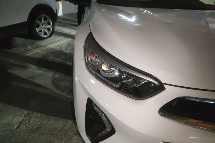 Kia KX1 2018 car image #8