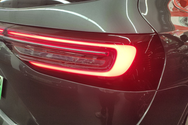2023 car image #8