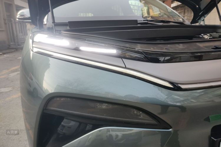 BYD Tang L 2025 immagine di auto #8