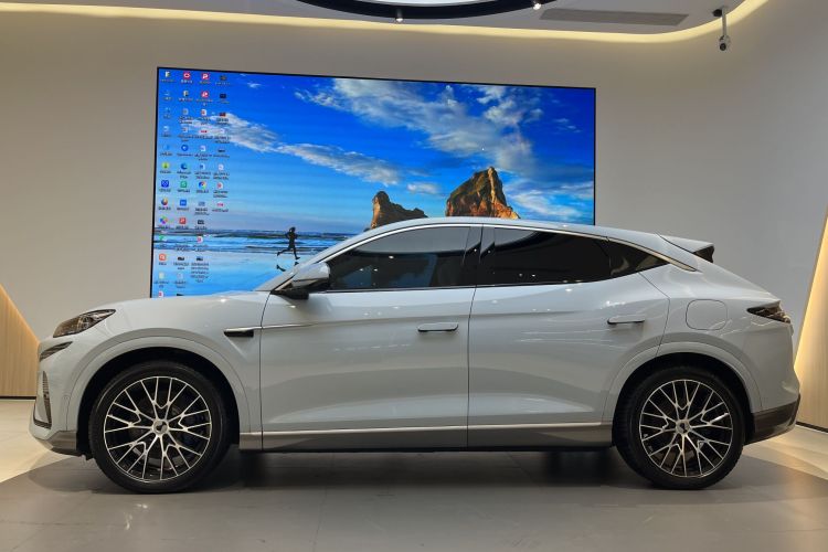 Denza N7 2023 صورة سيارة #8