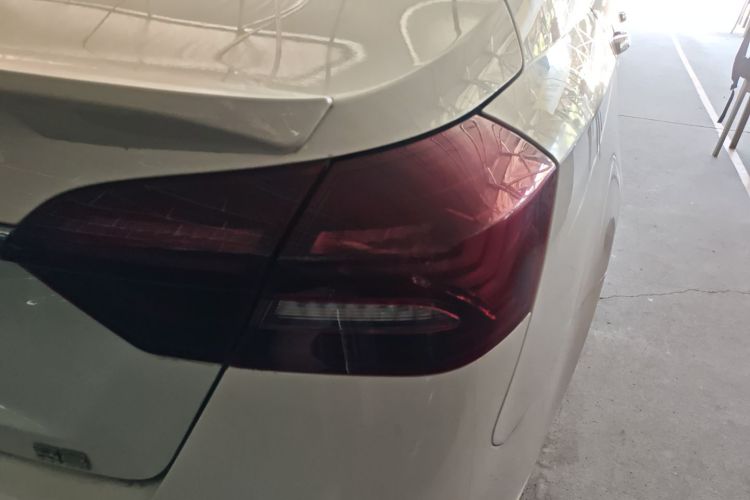 GEELY Emgrand 2022 #8 GEELY Emgrand 2022 car image #8
