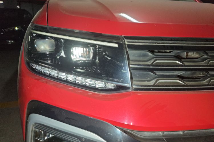 Volkswagen T-Cross 2022 car image #8