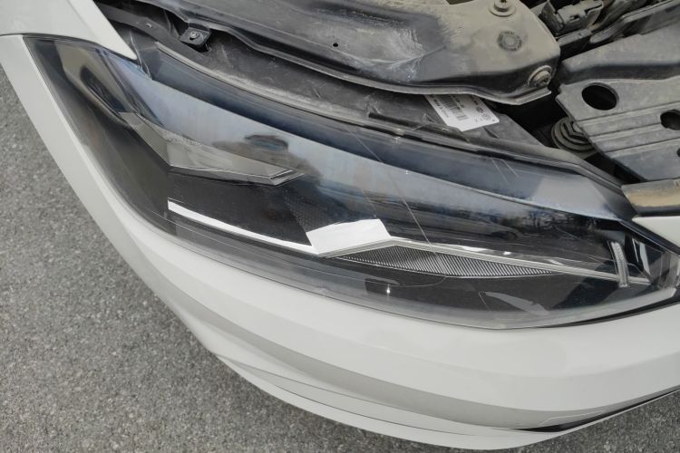 Polo 2021 car image #8