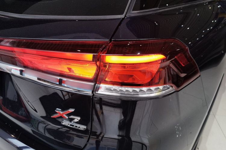 Changan X7 PLUS 2024 car image #8