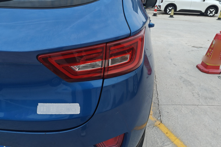 众泰 众泰T300 2018 汽车图片 #8