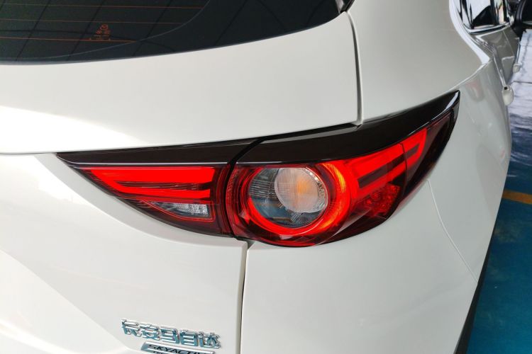 Mazda CX-5 2019 #8 Mazda CX-5 2019 car image #8