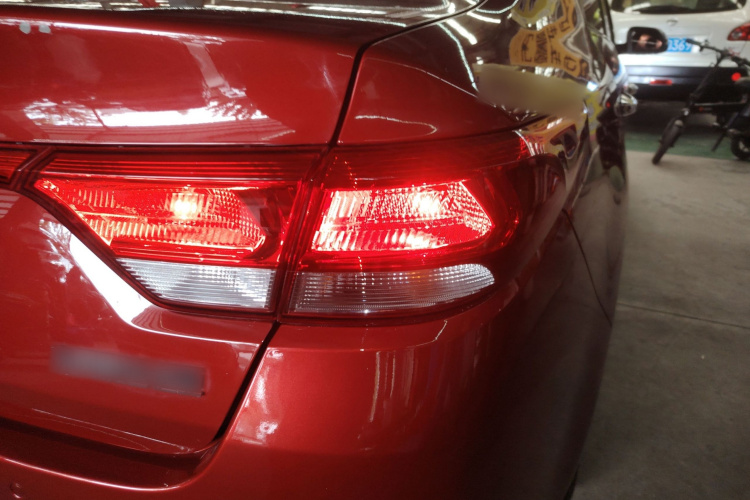 Kia K2 2018 imagen de coche #8