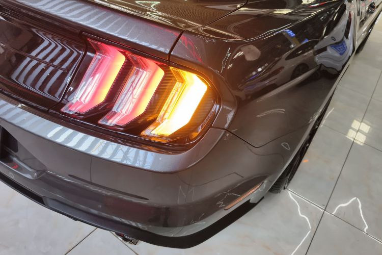 Ford Mustang 2020 car image #8