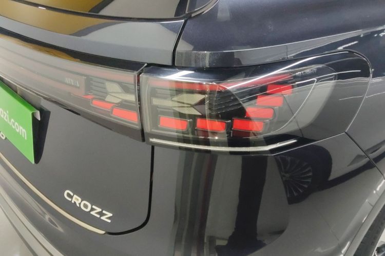 Volkswagen ID.6 Crozz 2022 immagine di auto #8