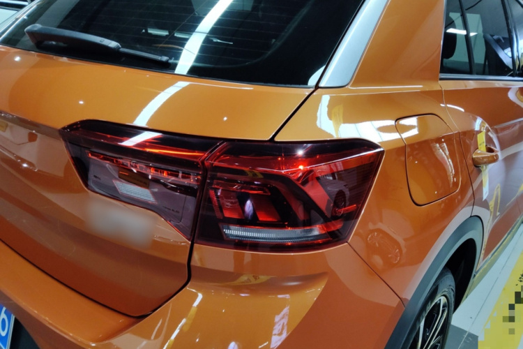 T-Roc 2020 car image #8