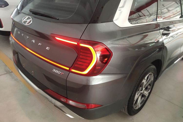 Hyundai Santa Fe 2021 #8 Hyundai Santa Fe 2021 car image #8