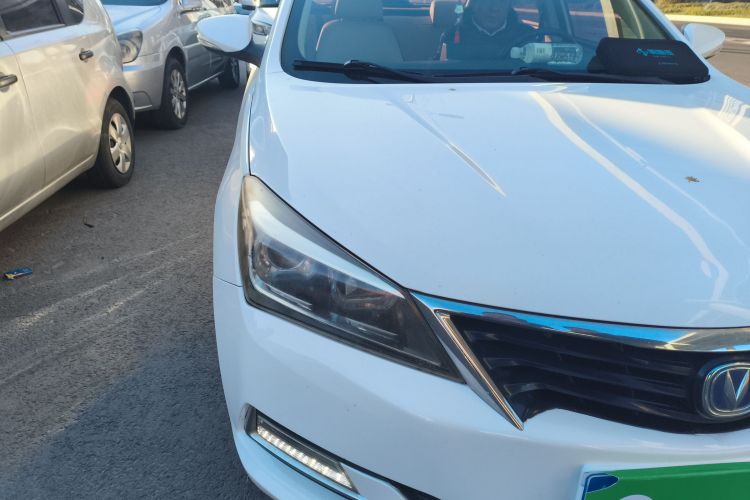 Changan Alsvin V7 2017 car image #8
