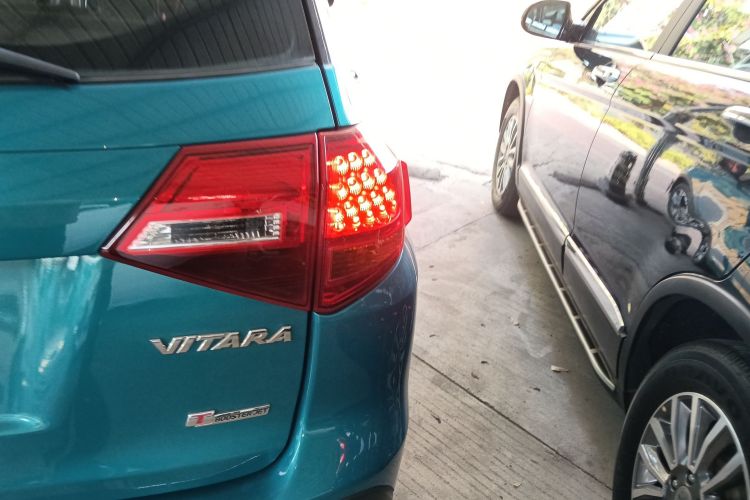 Suzuki Vitara 2016 image de voiture #8