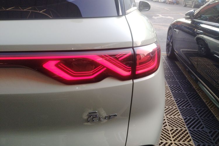 BYD YuanUP 2025 #8 BYD YuanUP 2025 car image #8