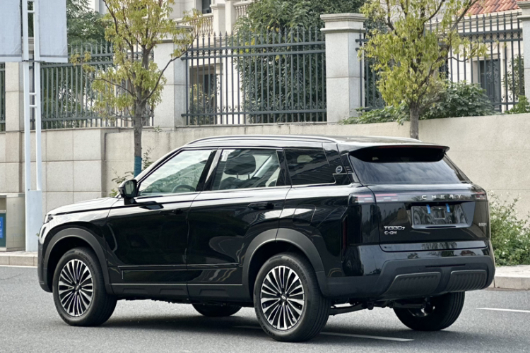 Tiggo7 C-DM 2025 car image #8