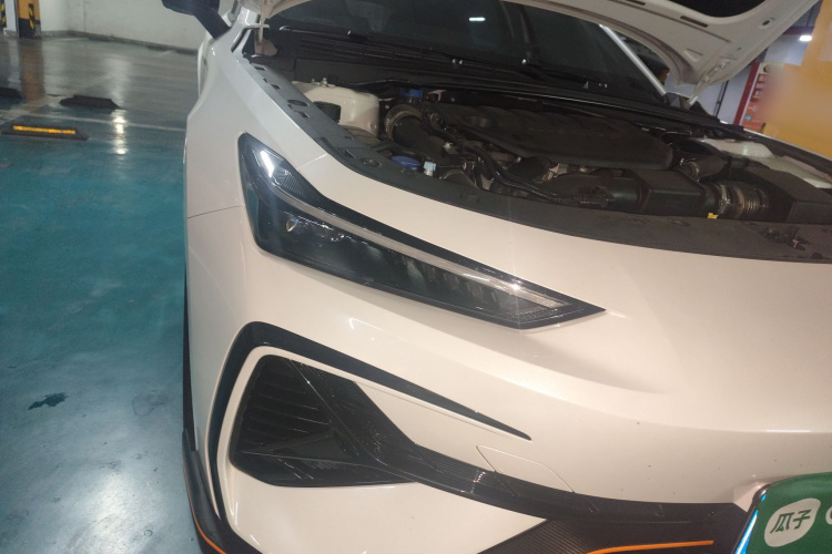 长安 长安UNI-V 2025 汽车图片 #8