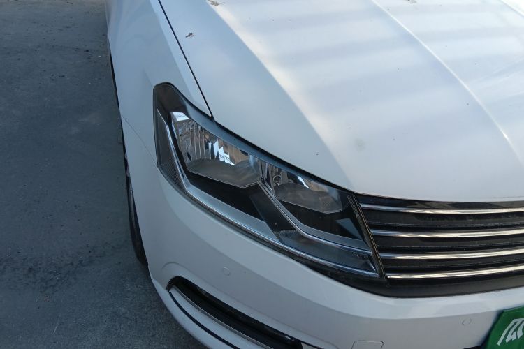 Volkswagen Gran Lavida 2017 immagine di auto #8