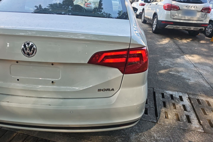 Volkswagen Bora 2020 car image #8
