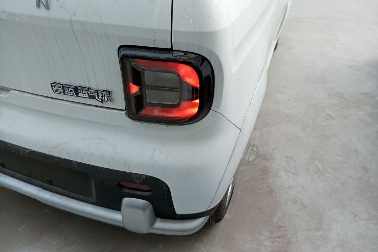 Livan 2025 immagine di auto #8