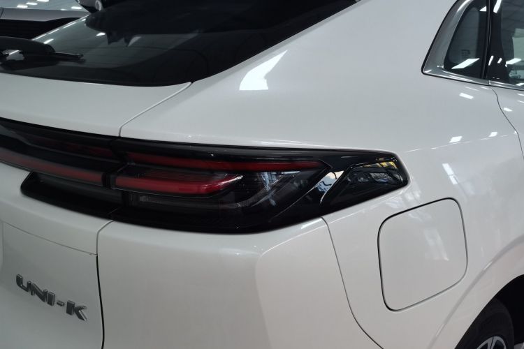 Changan UNI-K iDD 2025 #8 Changan UNI-K iDD 2025 car image #8