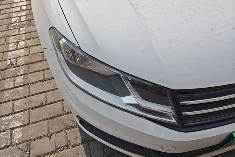 Santana 2021 car image #8