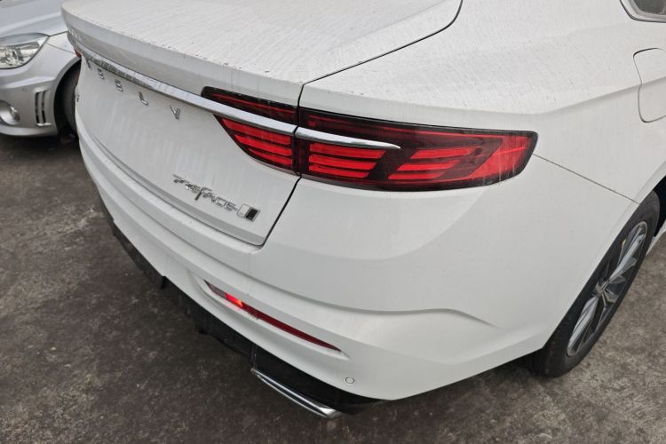 Preface 2025 car image #8