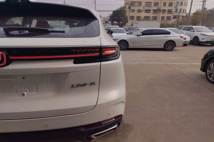 Changan UNI-K iDD 2025 #8 Changan UNI-K iDD 2025 car image #8