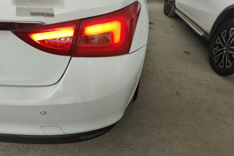 Chery 2017 car image #8