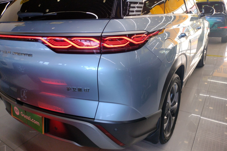 BYD Frigate 07 2023 immagine di auto #8