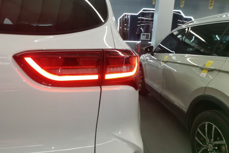 Jetour X70 2025 car image #8