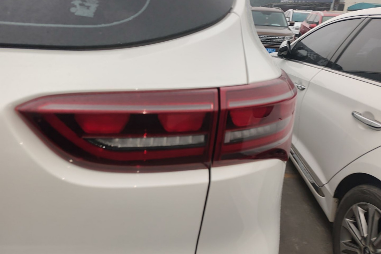 X70M 2020 #8 X70M 2020 car image #8