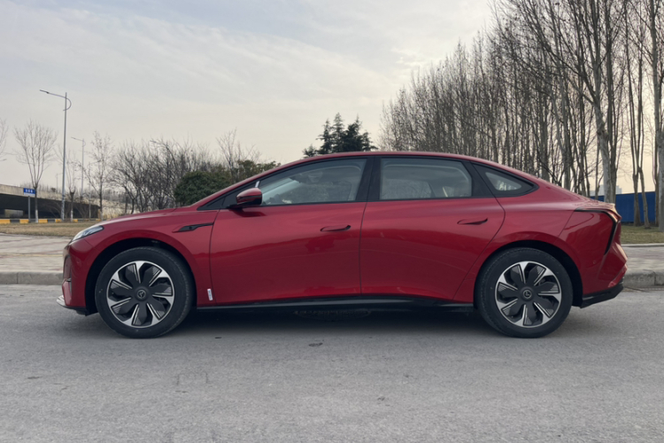 HongQi TianGong 05 2025 car image #8