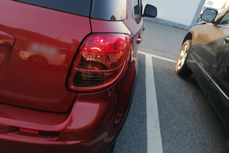 铃木 天语 SX4 2016 汽车图片 #8