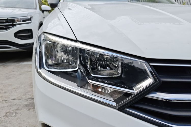 Volkswagen Bora 2018 car image #8