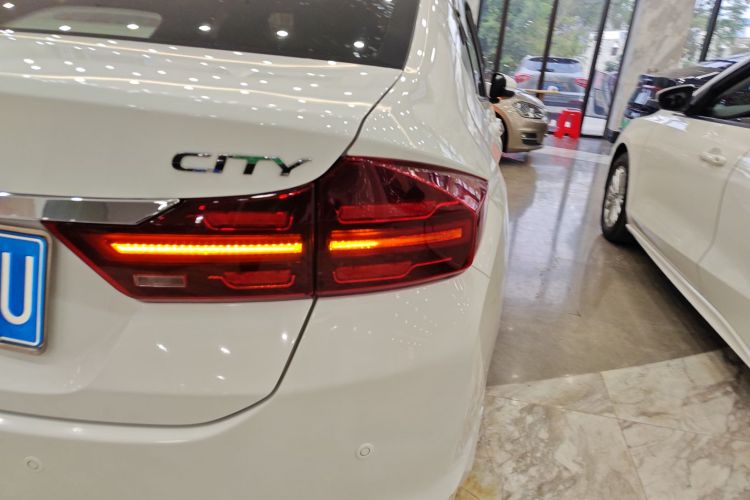 本田 锋范 2018 汽车图片 #8