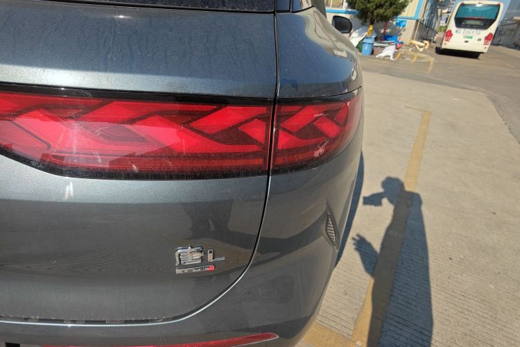 BYD Tang L 2025 car image #8
