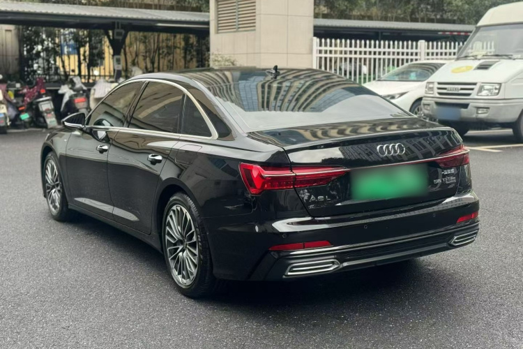 Audi A6L New Energy 2022 #8 Audi A6L New Energy 2022 car image #8