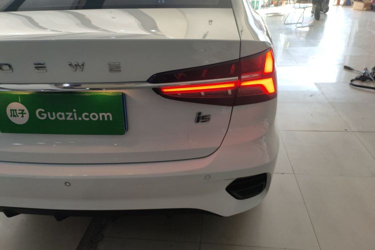 Roewe i5 2021 car image #8