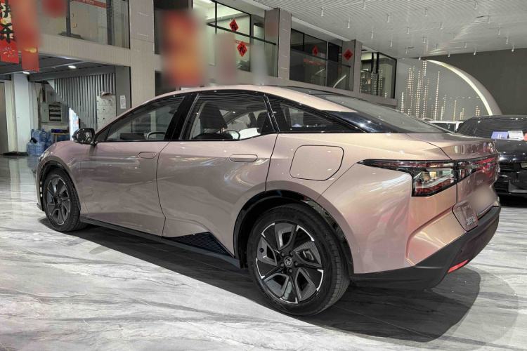 Toyota bZ3 2023 #8 Toyota bZ3 2023 immagine di auto #8