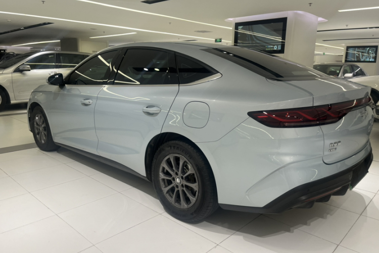 BYD Qin L 2024 #8 BYD Qin L 2024 car image #8