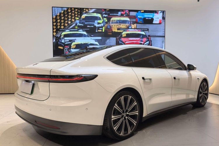 蔚来 蔚来ET7 2024 汽车图片 #8