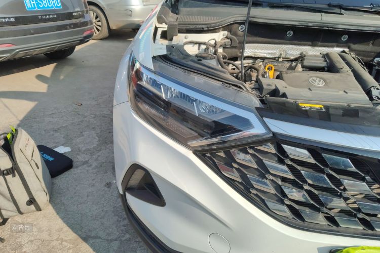 VS5 2021 car image #8
