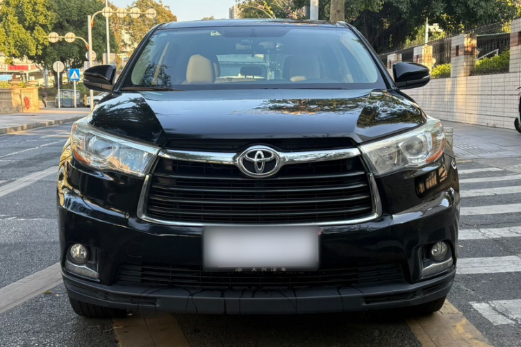 Toyota Highlander 2016 car image #8