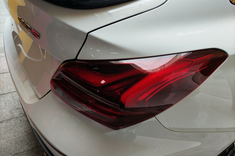 MG 5 Scorpio 2023 car image #8