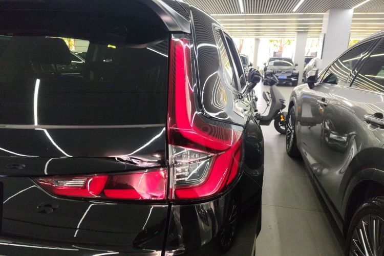 Honda CR-V 2025 #8 Honda CR-V 2025 car image #8