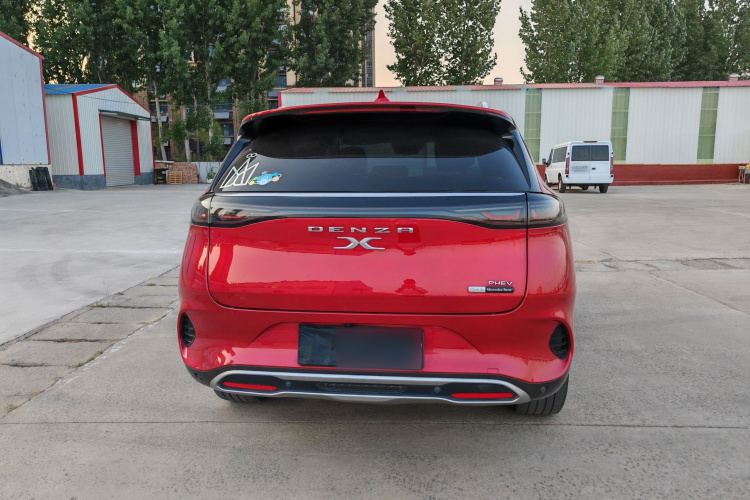 Denza X 2020 car image #8